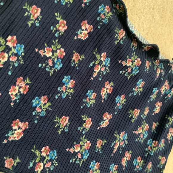 Two piece set: flowy pants & off the shoulder top - Picture 2 of 6